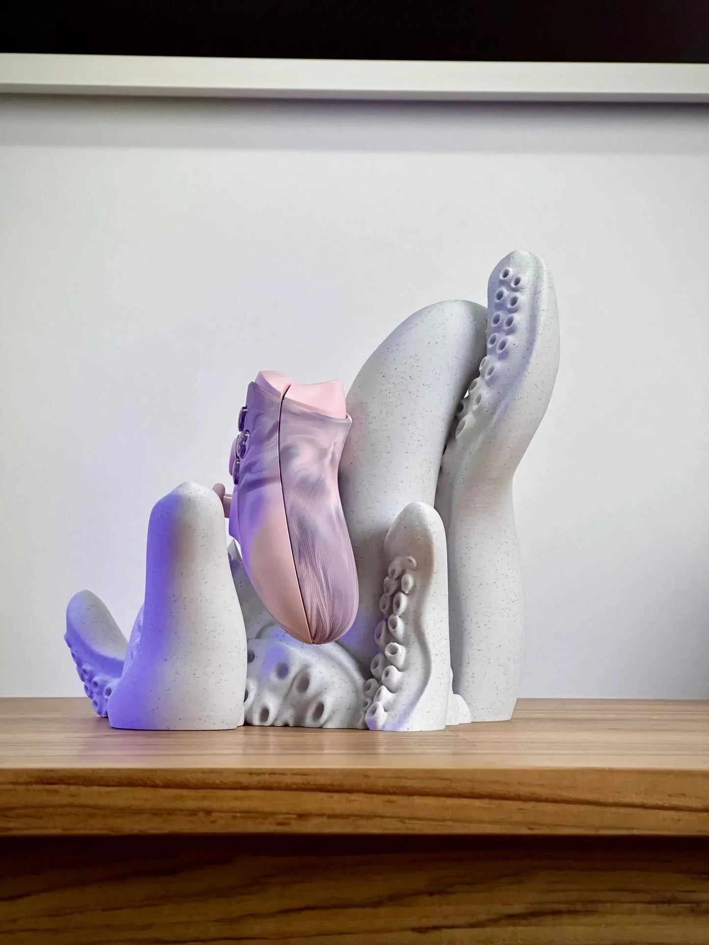 Tentacle Controller Stand