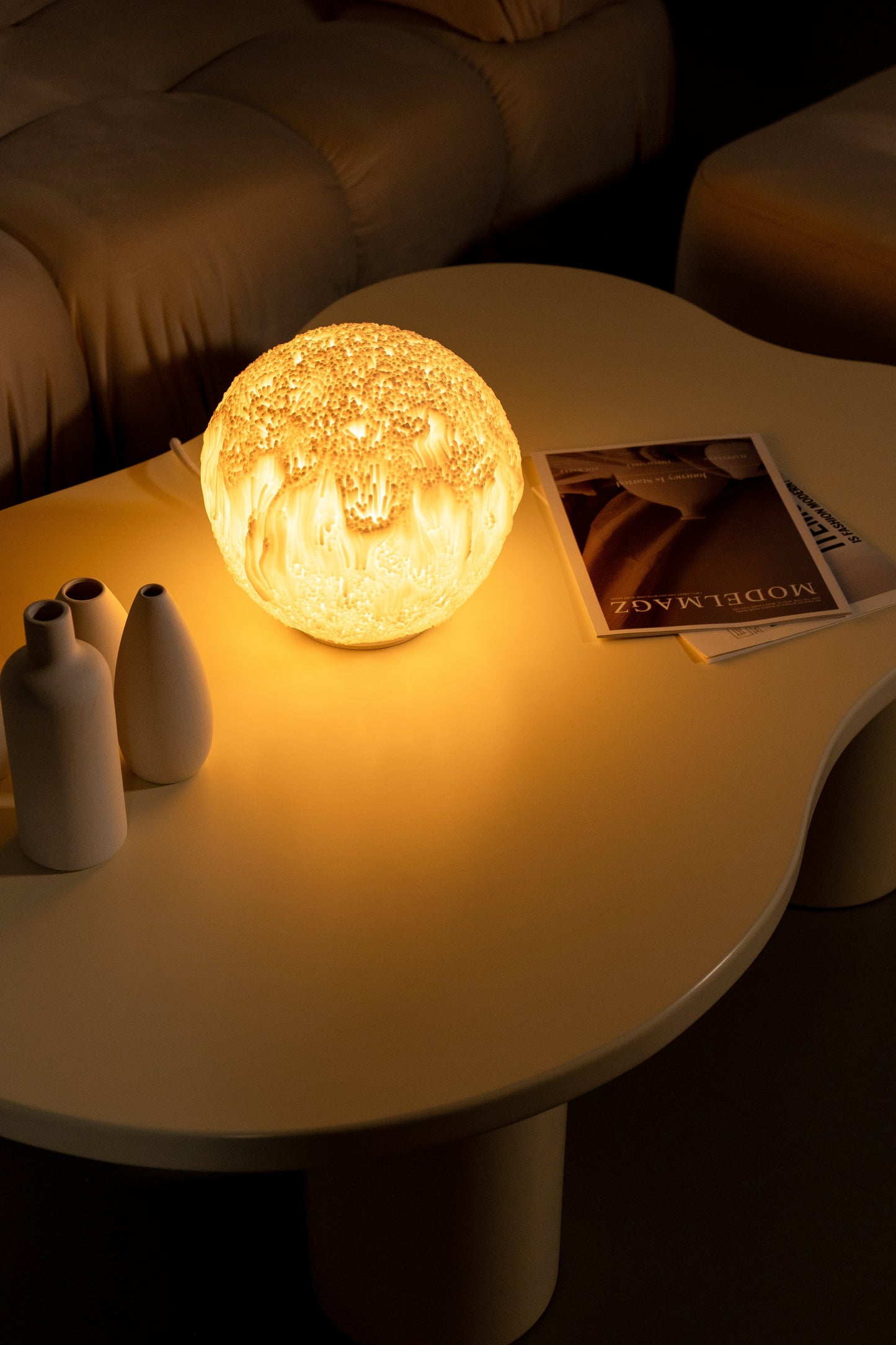 O9 Reef Sculpted Lamp