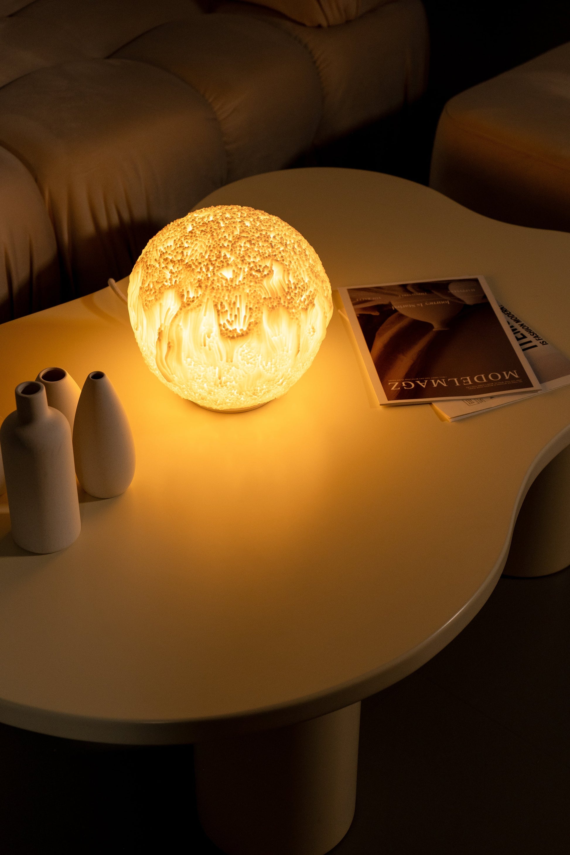 O9 Reef Sculpted Lamp