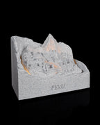 Wereldmonument met verlichting