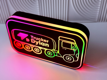 Trucker Dylan Lightbox