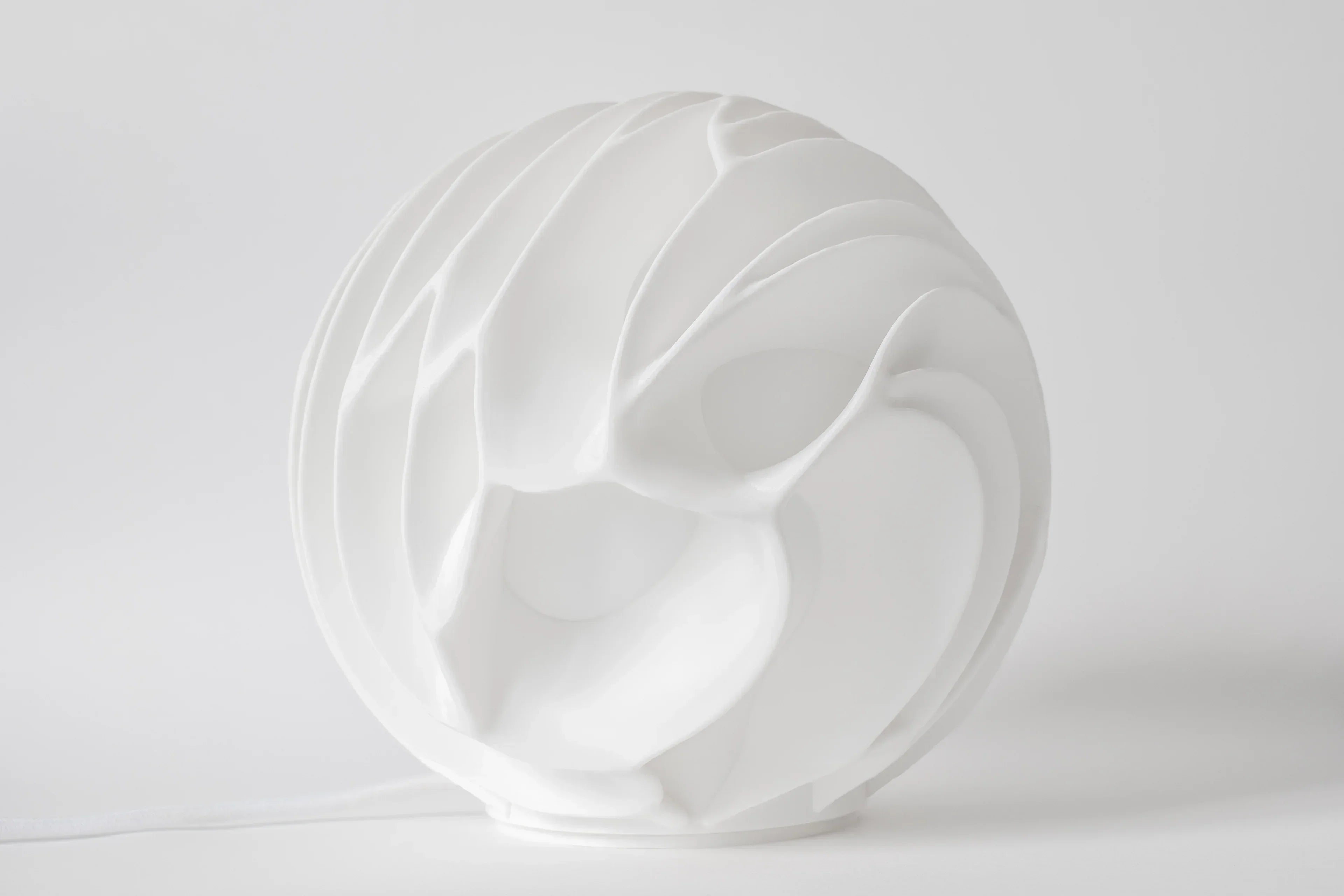 O6 Lava Sculpted lamp