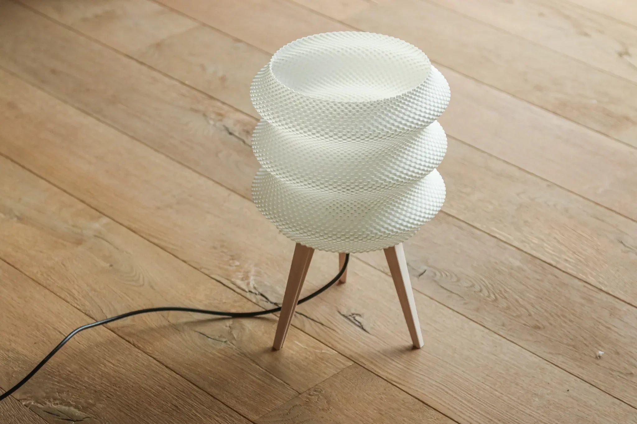 Ripple Lamp met statief