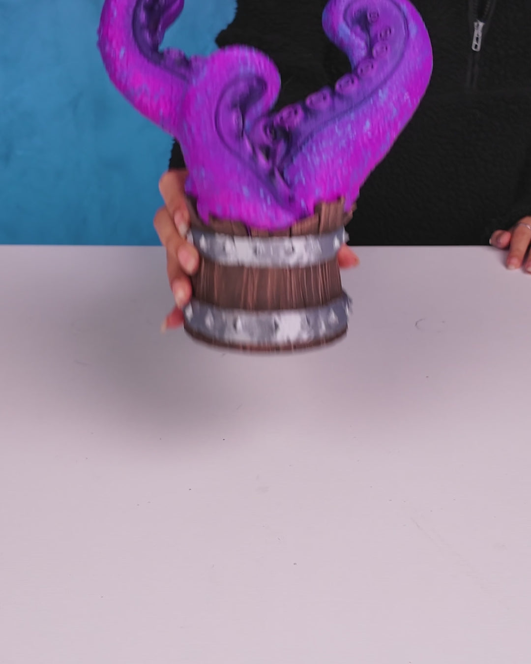 Barrel Royale Controller Stand